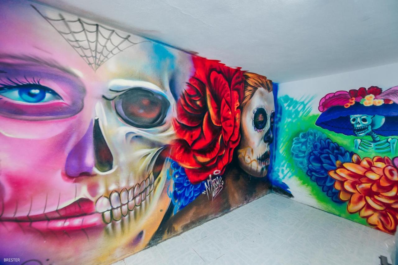 Fiesta Party Hostel - Cancun Exterior photo